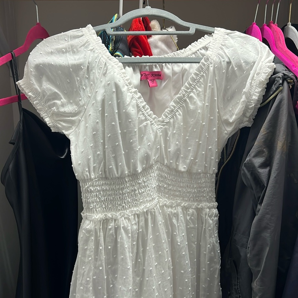 Betsy Johnson white maxi dress